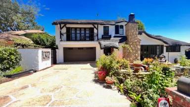 Main picture of 3043 Paseo del Descanso