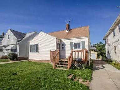 Main picture of 4822 E 86th St