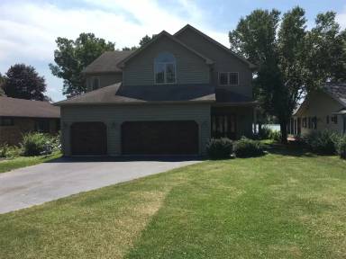 Main picture of 275 Easy St