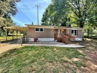 Main picture of 3985 NW Dyes Inlet Ln