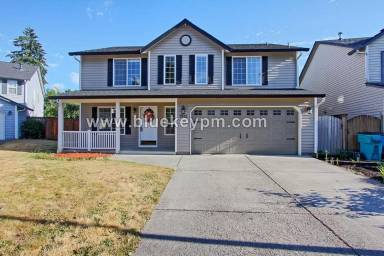 Main picture of 1915 SE 189th Ct