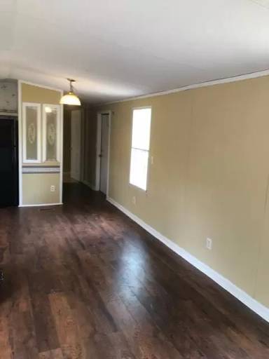 Main picture of 5073 Storage Rd