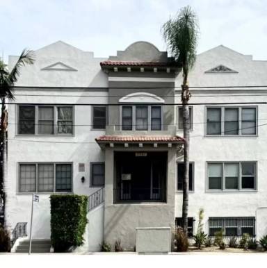 Main picture of 5987 Franklin Ave