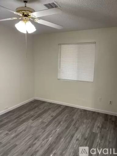 Main picture of 1386 W Orchid Pl