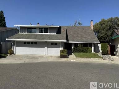 Main picture of 634 Tarrytown Ct
