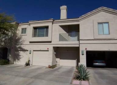 Main picture of Villas At Vista Verde