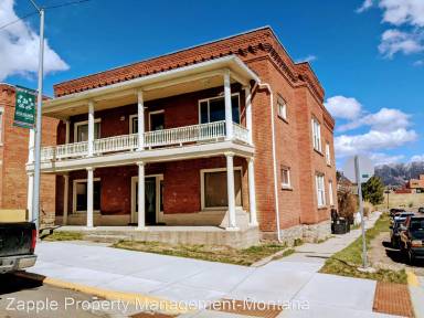 Main picture of 324 S Excelsior Ave