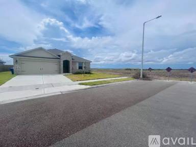 Main picture of 2829 Excelsior Blvd