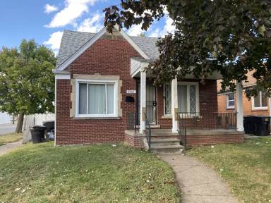 Main picture of 15483 Carlisle St