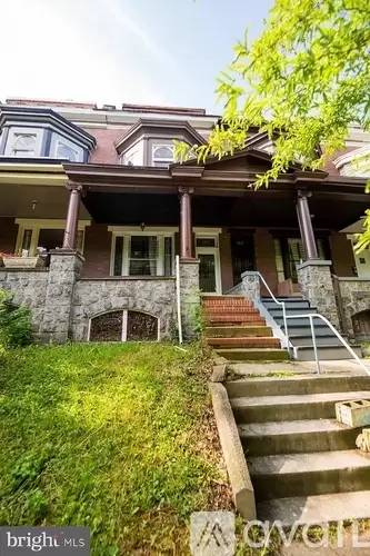Main picture of 307 E 33rd St