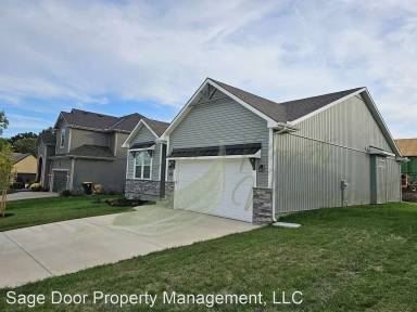 Main picture of 3923 NW 96th St