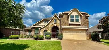Main picture of 511 Carnation Ln
