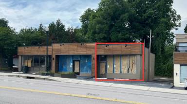 Main picture of 3035 N Main St