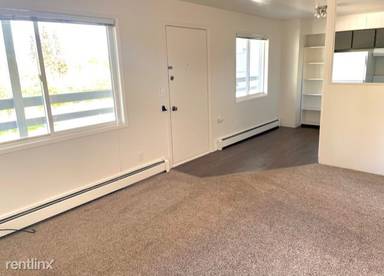 Main picture of 2900 W Northern Lights Blvd