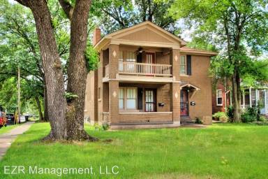 Main picture of 1561 Jackson Ave