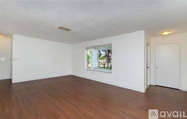 Main picture of 4500 SW 42nd Ter