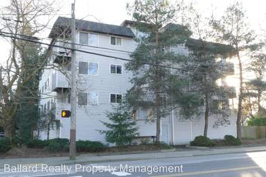 Main picture of 555 N 105th St