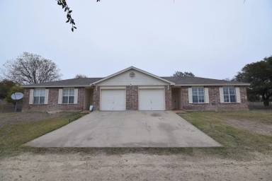 Main picture of 136 Antelope Cir