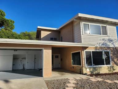 Main picture of 3825 Polaris Dr