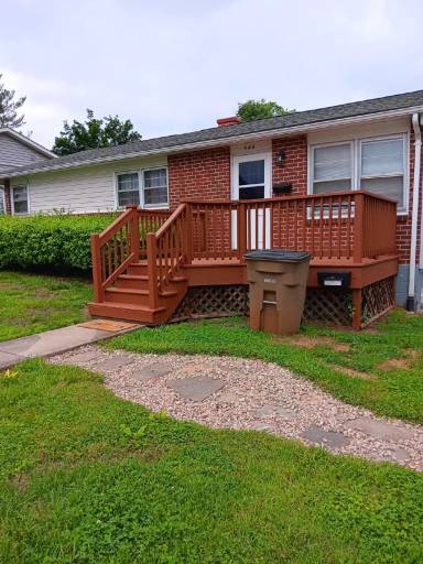 Main picture of 406A Fairway Ave