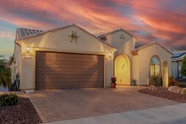 Main picture of 26736 W Melinda Ln