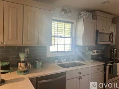 Main picture of 4206 Lehigh Blvd