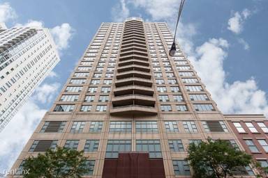 Main picture of 200 North Jefferson Apartments