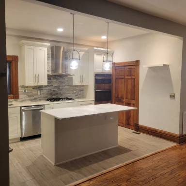 Main picture of 2849 N Orchard