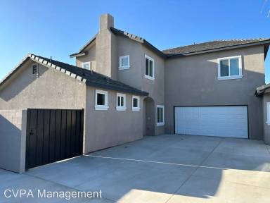Main picture of 6301 Wildflower St