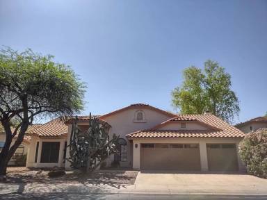 Main picture of 3124 N 110th Ave