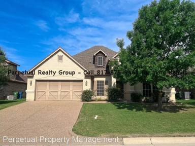 Main picture of 103 Chateau Dr
