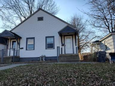 Main picture of 1715 Johnson Ave