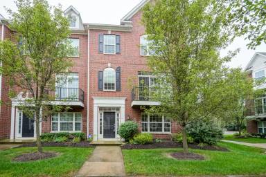 Main picture of 11910 Riley Dr