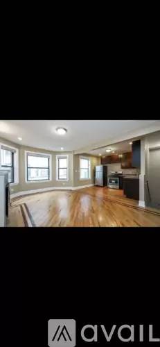 Main picture of 6612 S Kenwood Ave