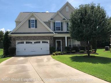 Main picture of 6 Carillon Ct