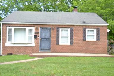 Main picture of 1615 Argonne Blvd