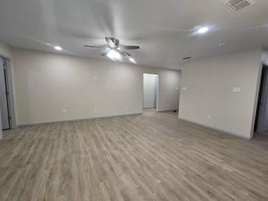 Main picture of 2106 88th St