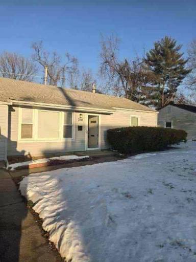 Main picture of 700 Saint Judith Ln