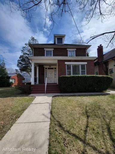 Main picture of 1328 Edgar Ave