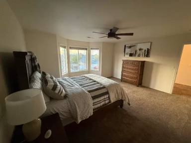 Main picture of 4911 Montague Ln
