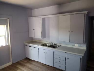 Main picture of 1810 Avenue R