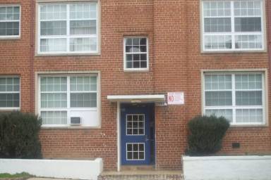 Main picture of 4215 1st St SE