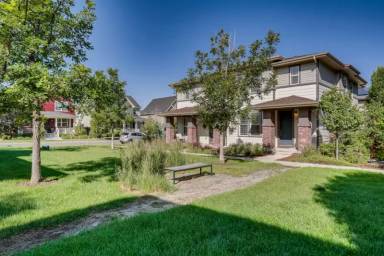 Main picture of 10825 E 28th Pl