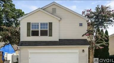 Main picture of 652 Windcroft Cir NW