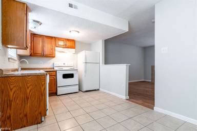 Main picture of 2706 Wheless Ln