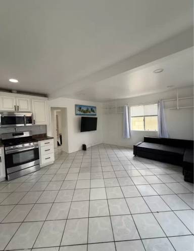 Main picture of 22418 Elaine Ave