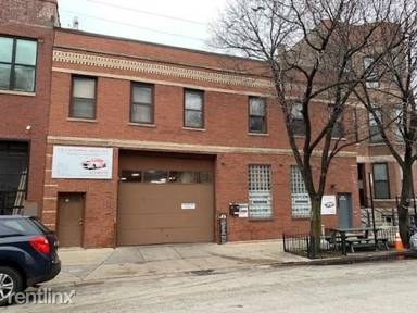 Main picture of 446 N May St