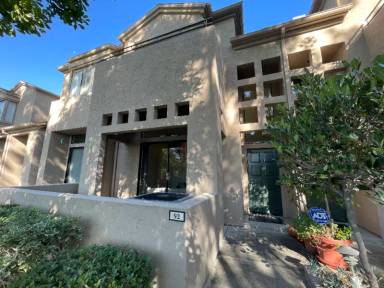 Main picture of 4385 Nobel Dr