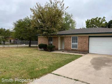 Main picture of 2916 Farrell Ln