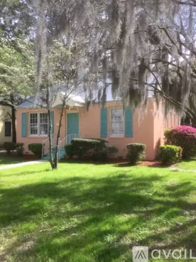 Main picture of 114 Oleander Ave